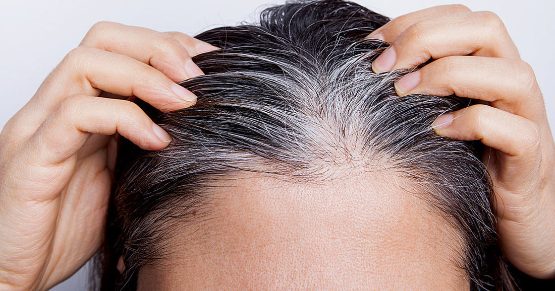 Perte de cheveux ménopause chez une femme